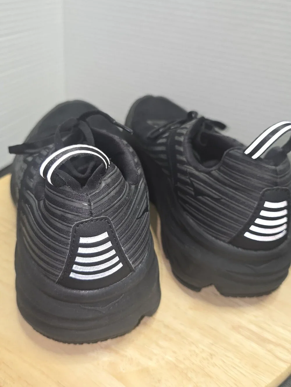 Hoka One One hit any